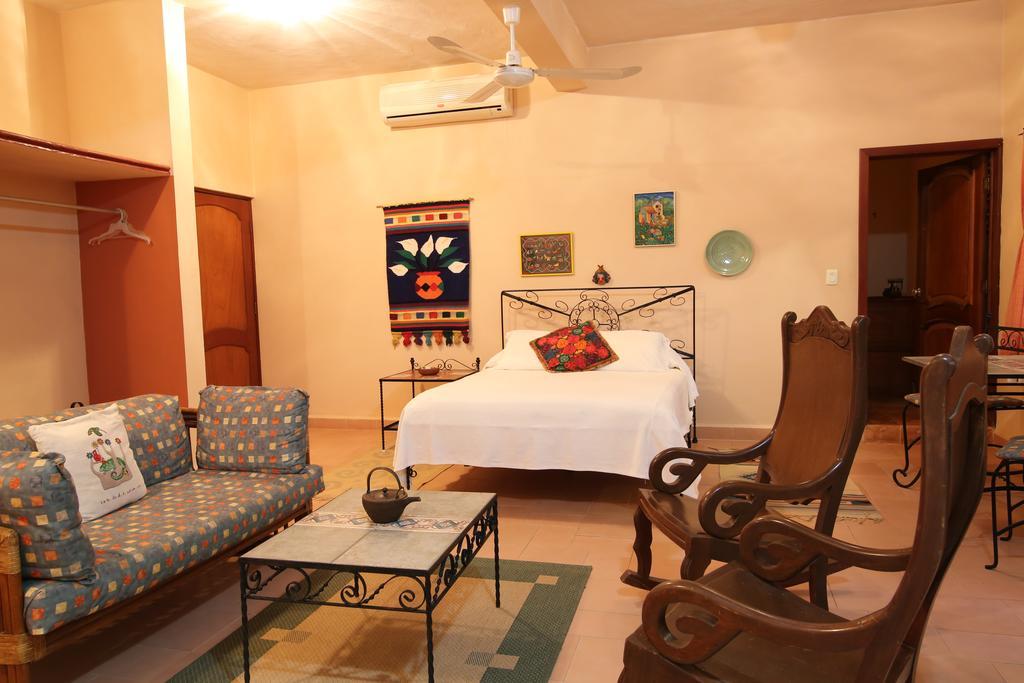 The Flycatcher Inn Retreat Hotel Santa Elena Εξωτερικό φωτογραφία